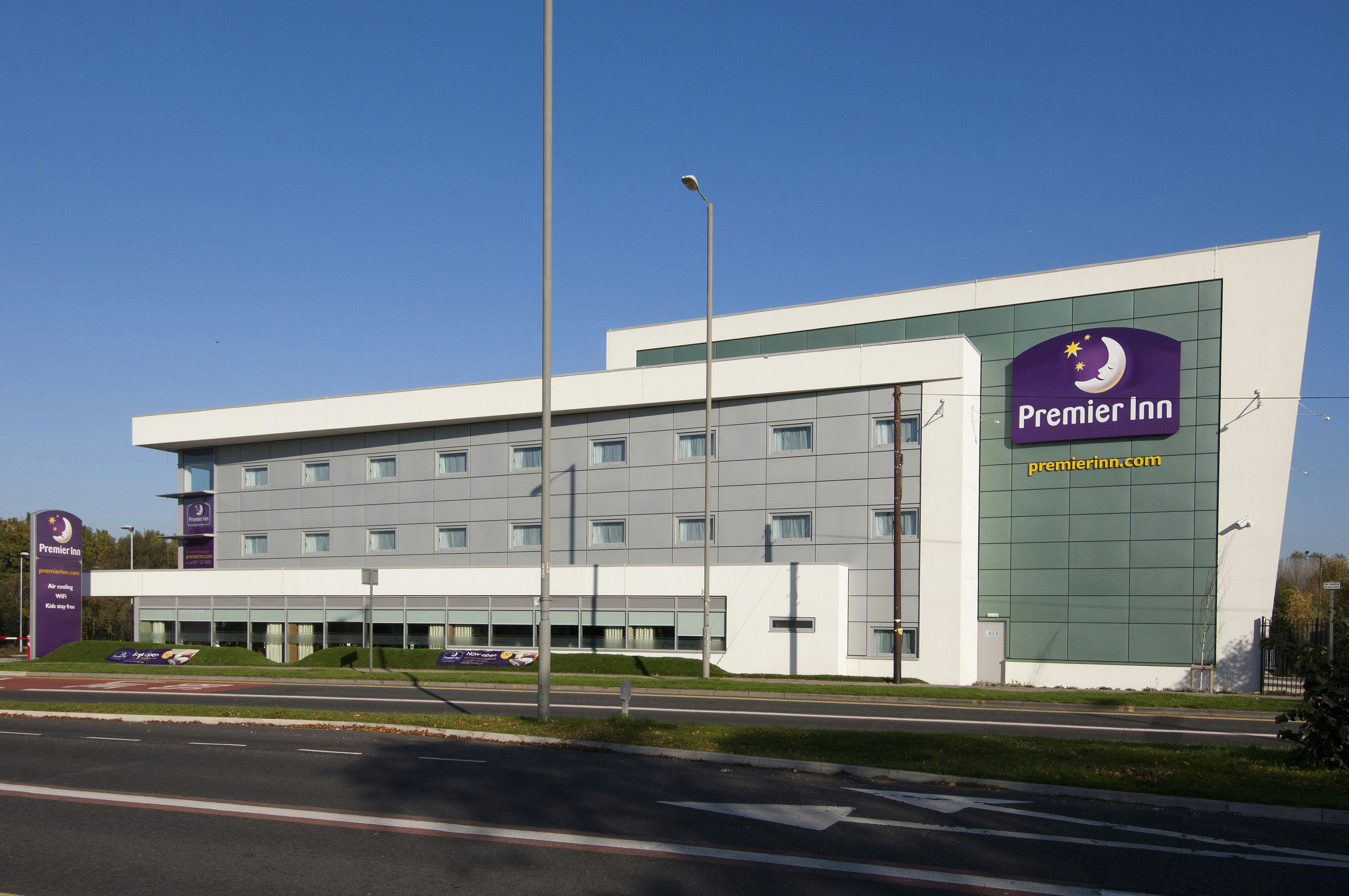 Premier Inn Liverpool John Lennon Airport in LIVERPOOL