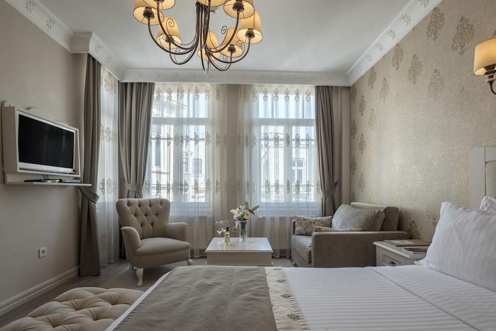 Louis Appartements Galata 15/43