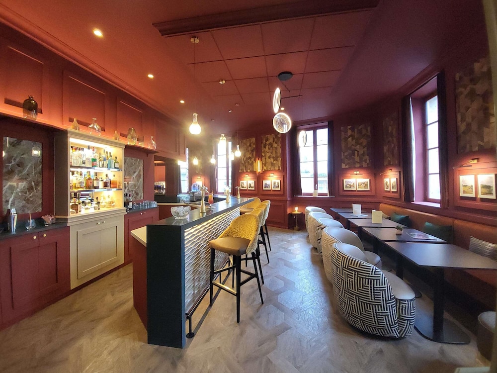Mercure Moulins Centre Hotel de Paris 49/75