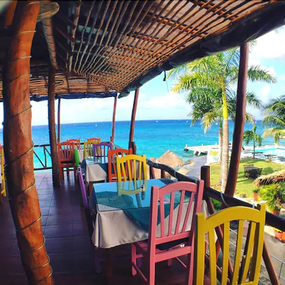 Blue Angel Resort 46/68