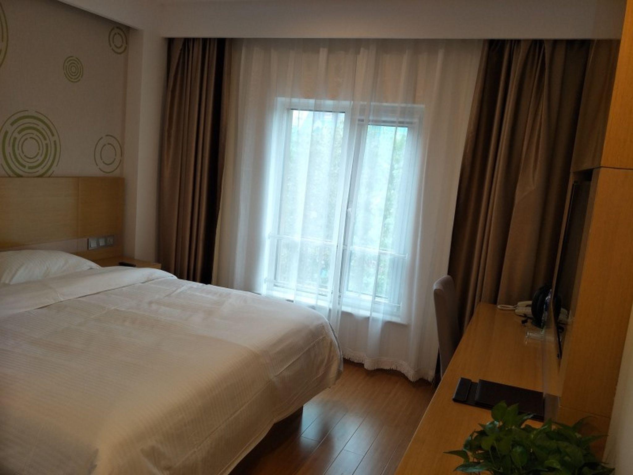 Room at GreenTree Inn Tianjin DongLi Development Zone Huamingzhen Airport Express Hotel, TIANJIN