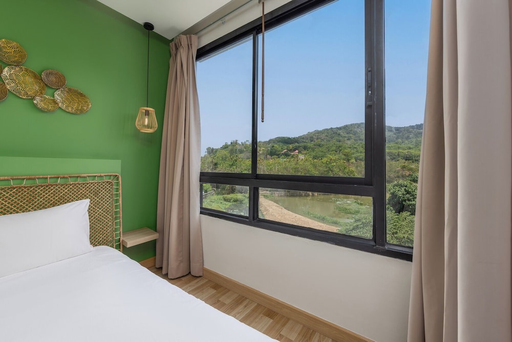 2 BEDROOMS, FAMILY, APARTMENT, BALCONY