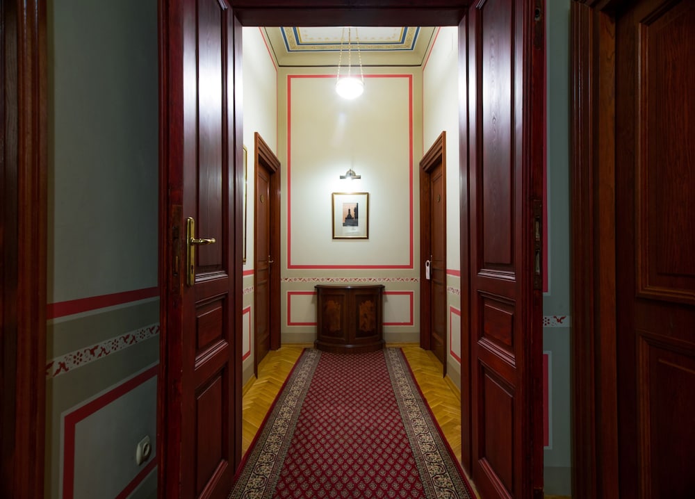 APARTHOTEL BASZTOWA 41/60