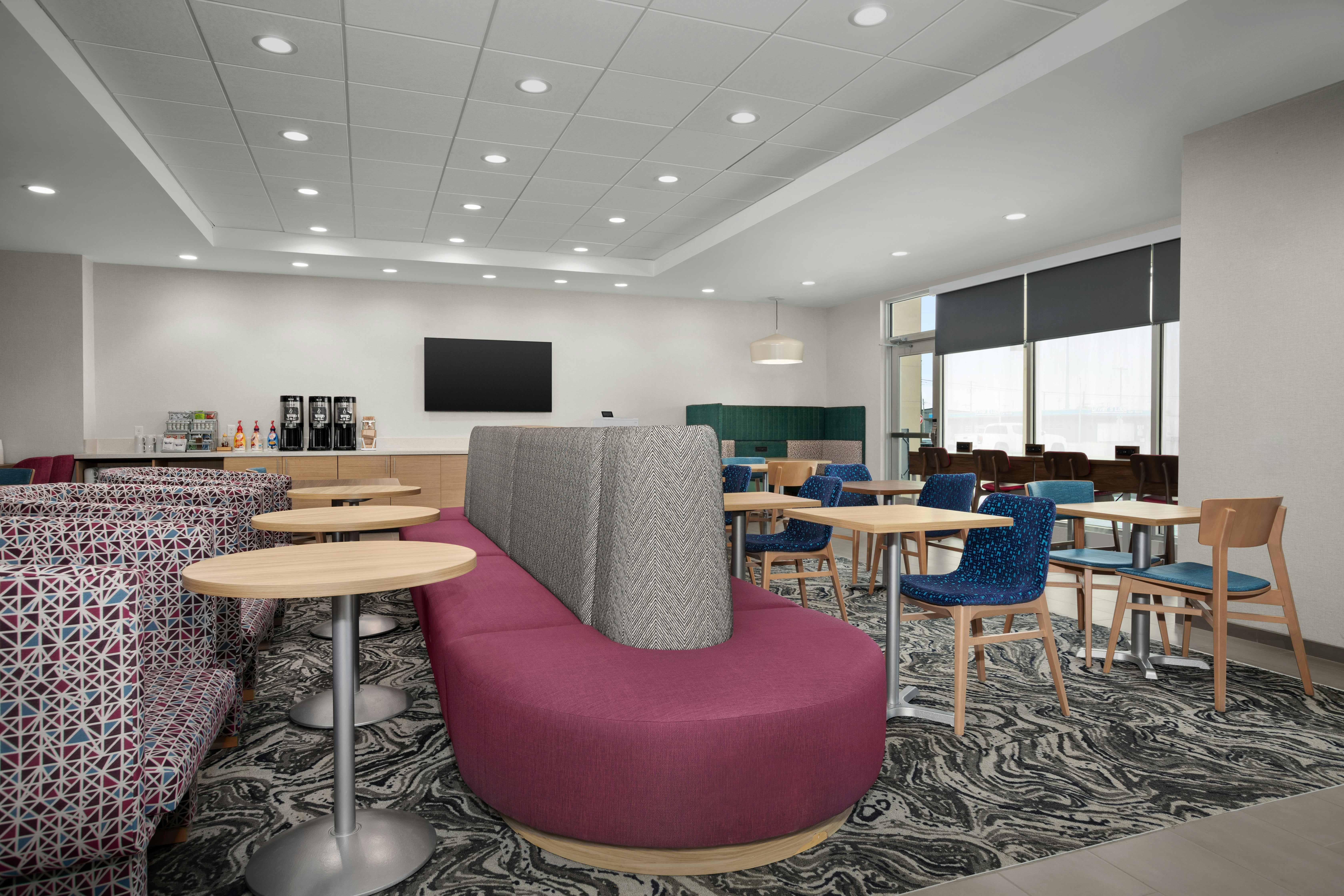 Home2 Suites by Hilton Lubbock University 15/17