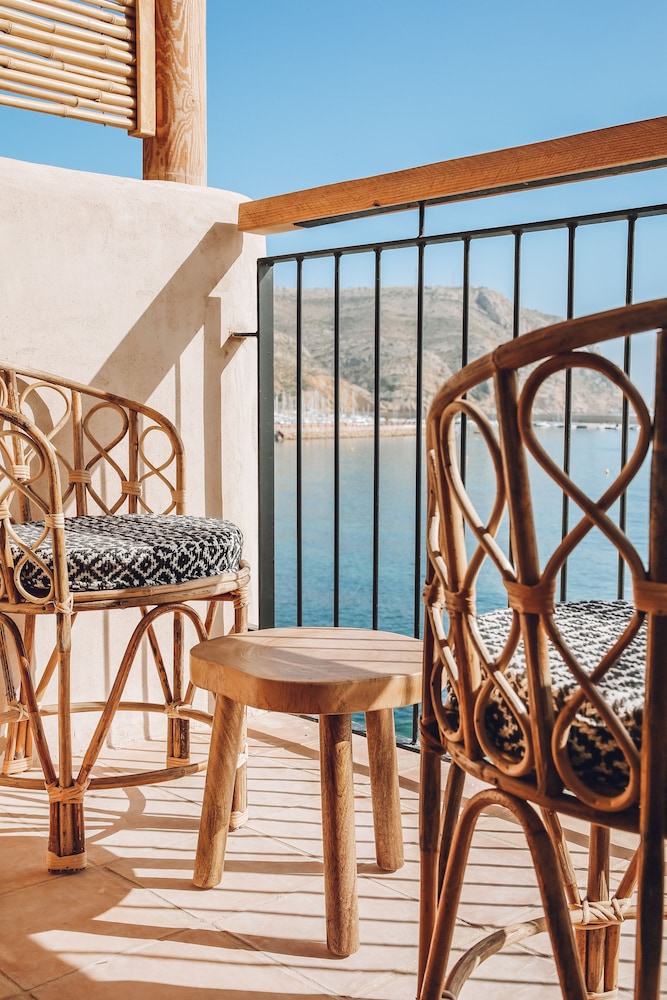 NOMAD HOTEL XABIA PORT 45/50