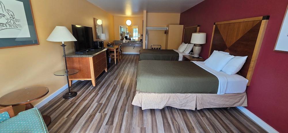 Olympic View Inn 25/49