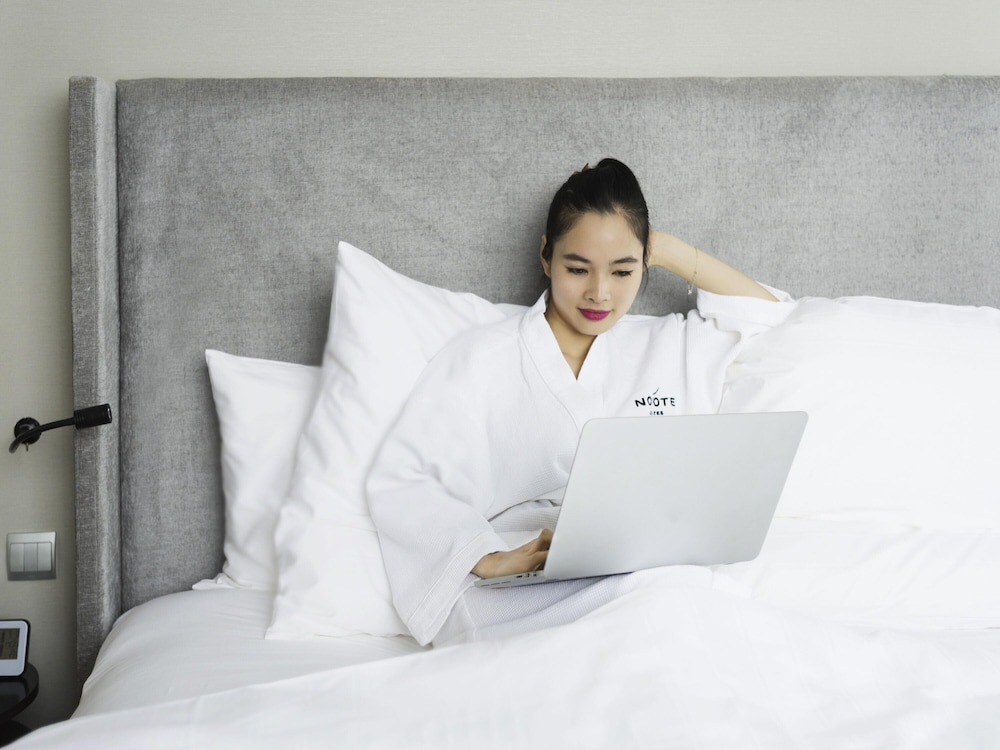 Novotel Suites Hanoi 13/70