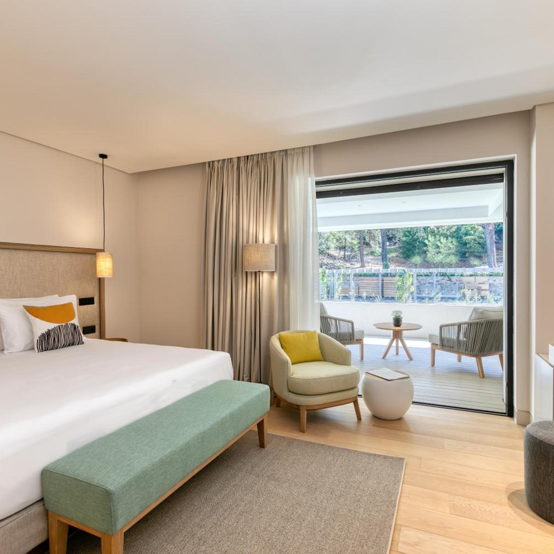 Vathi Cove Luxury Resort & Spa 18/60
