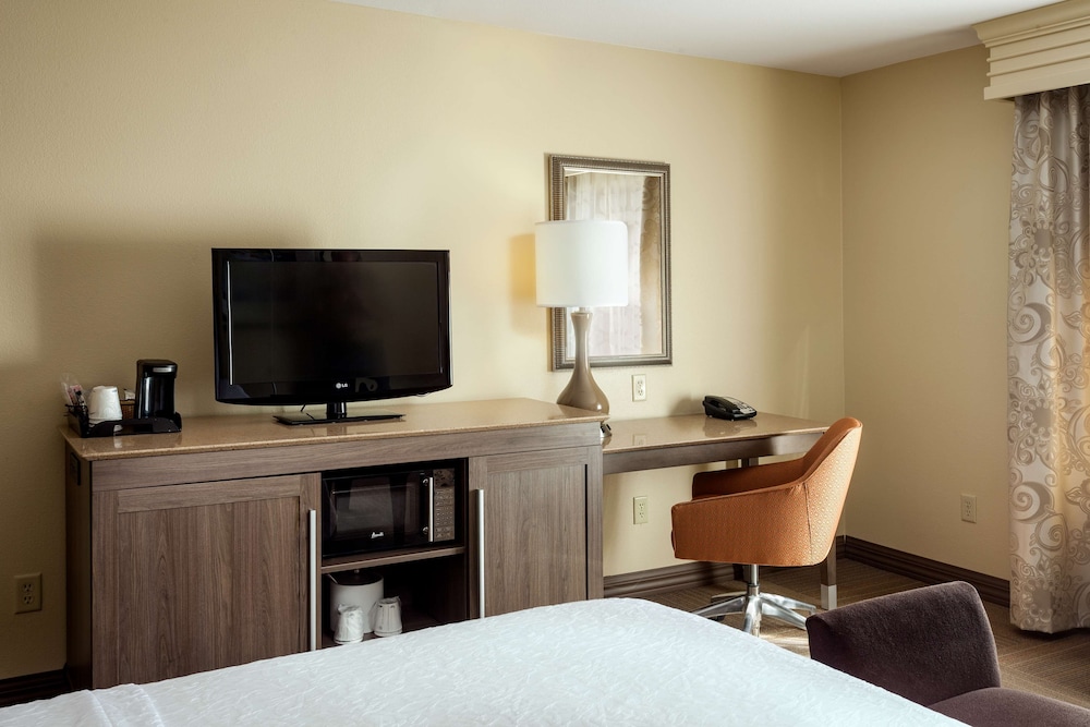 Hampton Inn And Suites Las Vegas Red Rock Summerlin 35/41