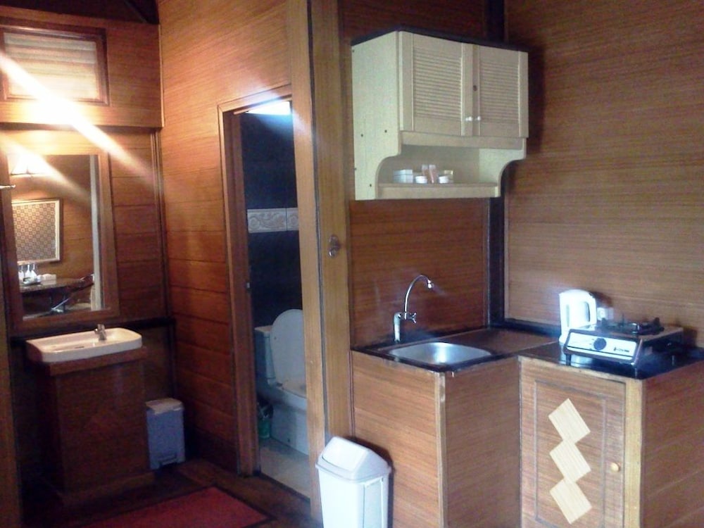 Citra Cikopo Hotel 29/29