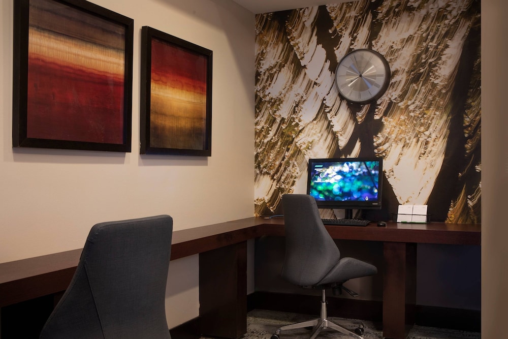 Courtyard by Marriott Bradenton Sarasota/Riverfront 43/49