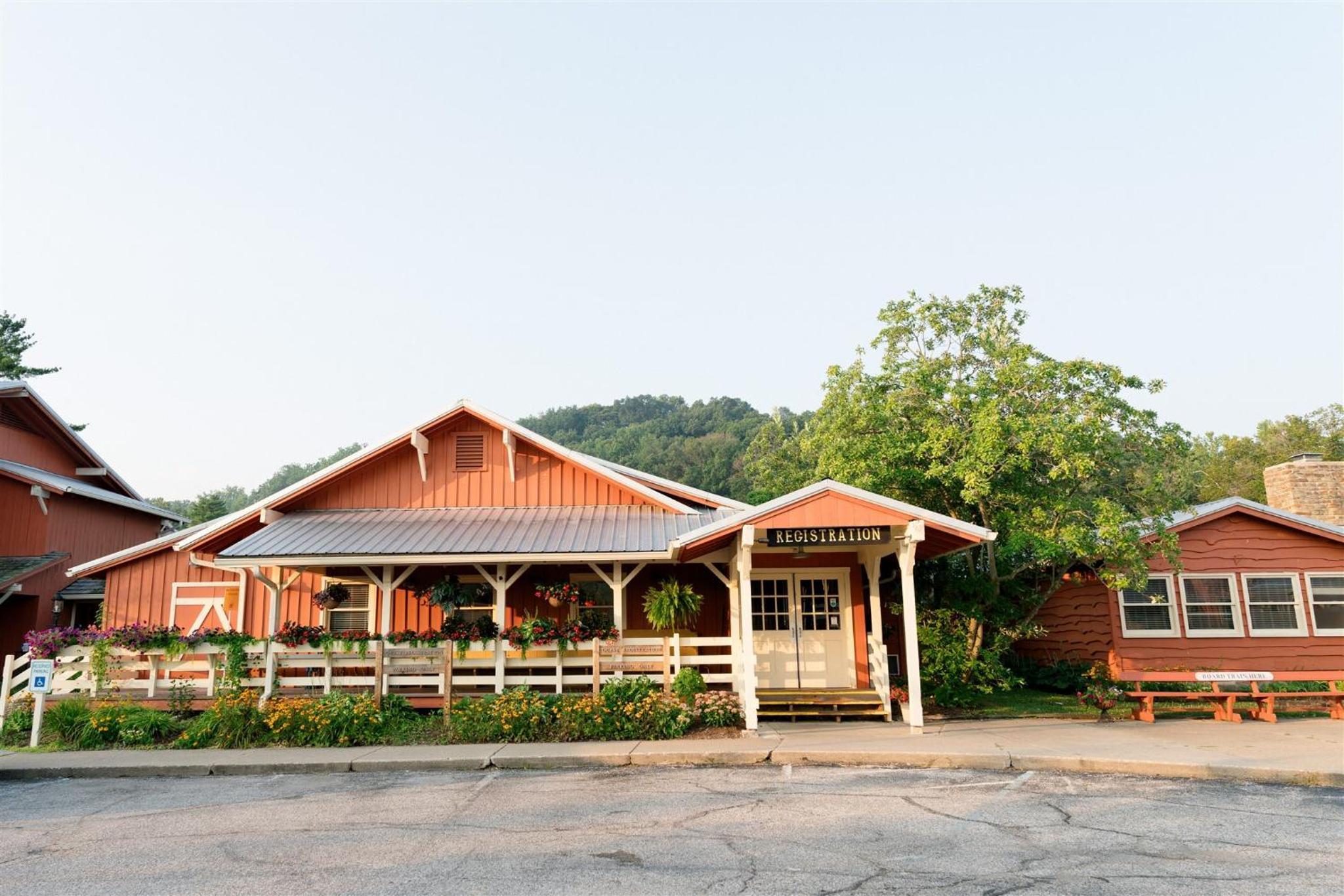 Brown County Inn 3/50
