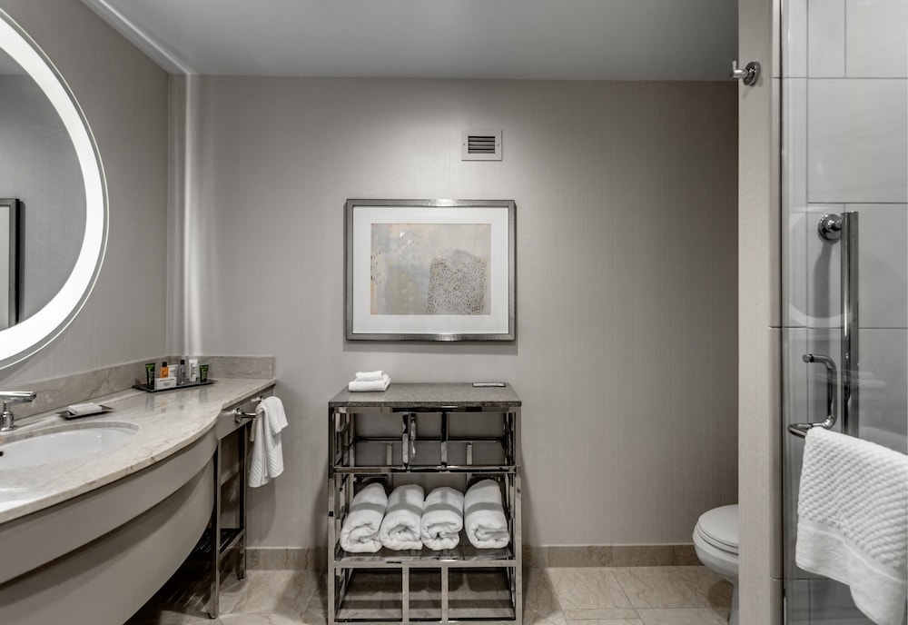 Hilton Columbus At Easton 26/44