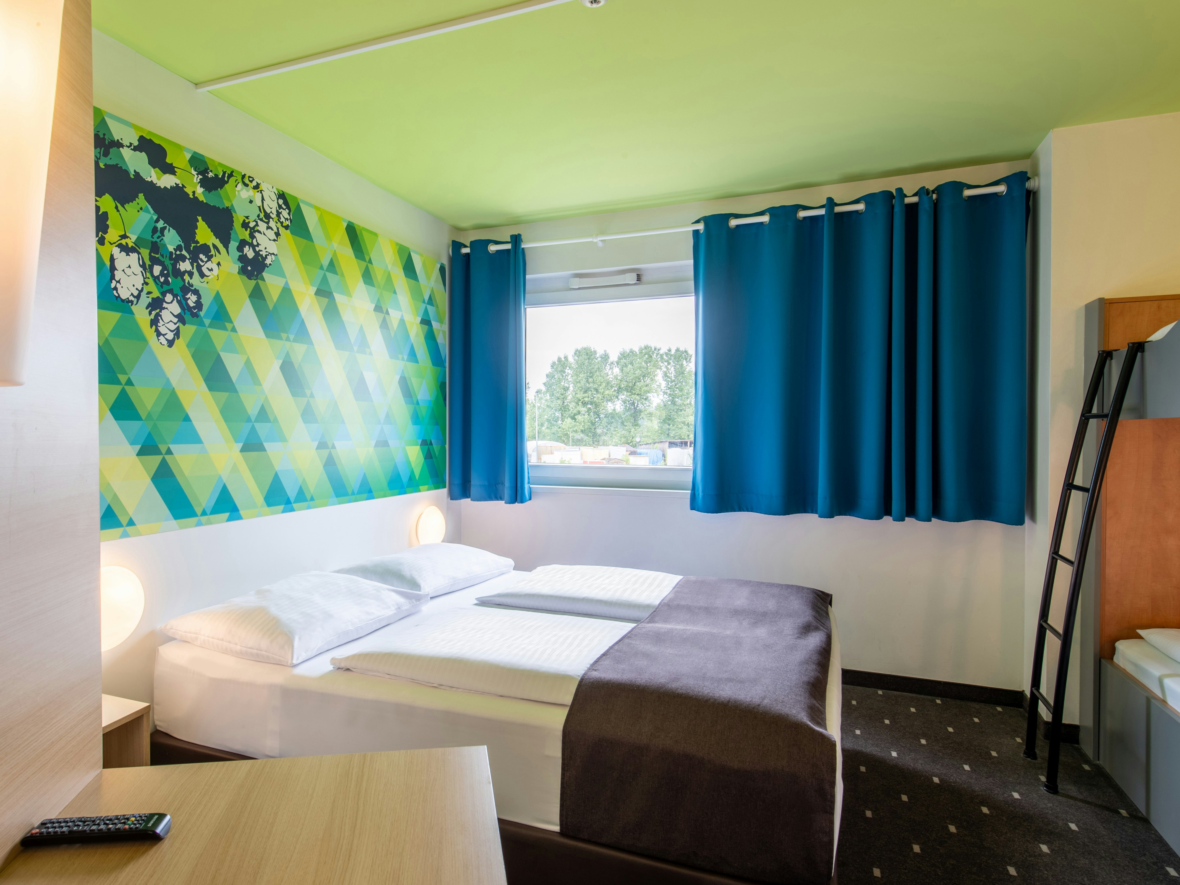 B&B Hotel Erlangen 8/30