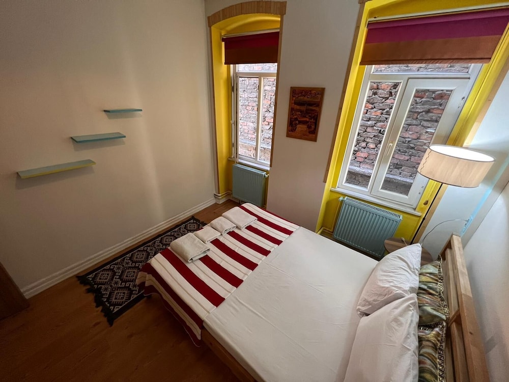 Rodin Hostel 19/44