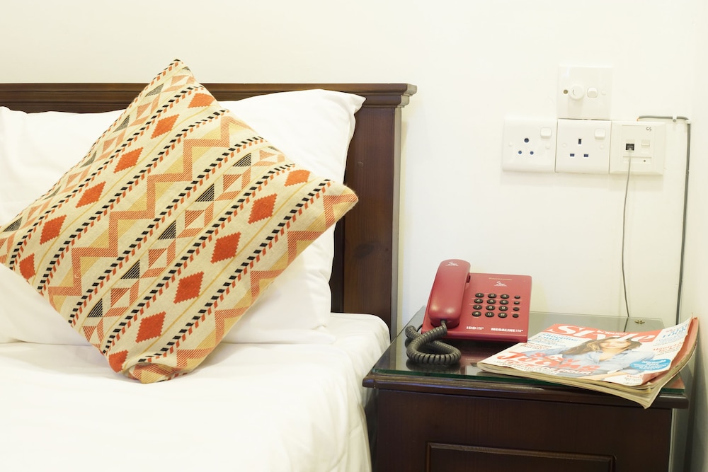 Moon Hills Hotel 17/50