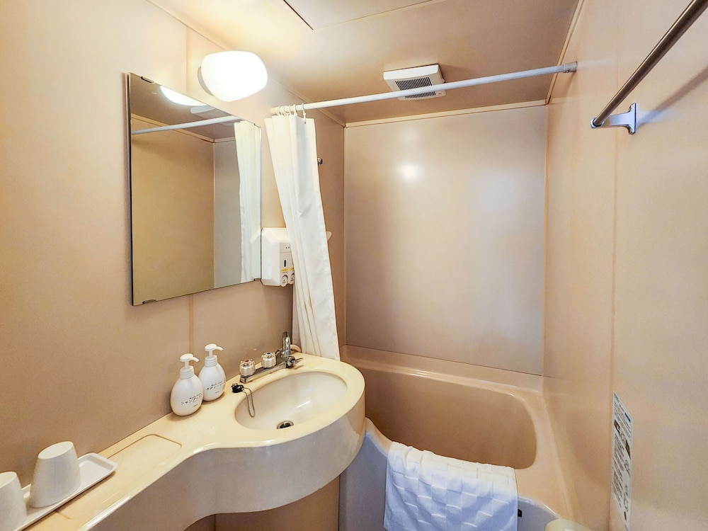 Hotel Himeji Hills 36/38