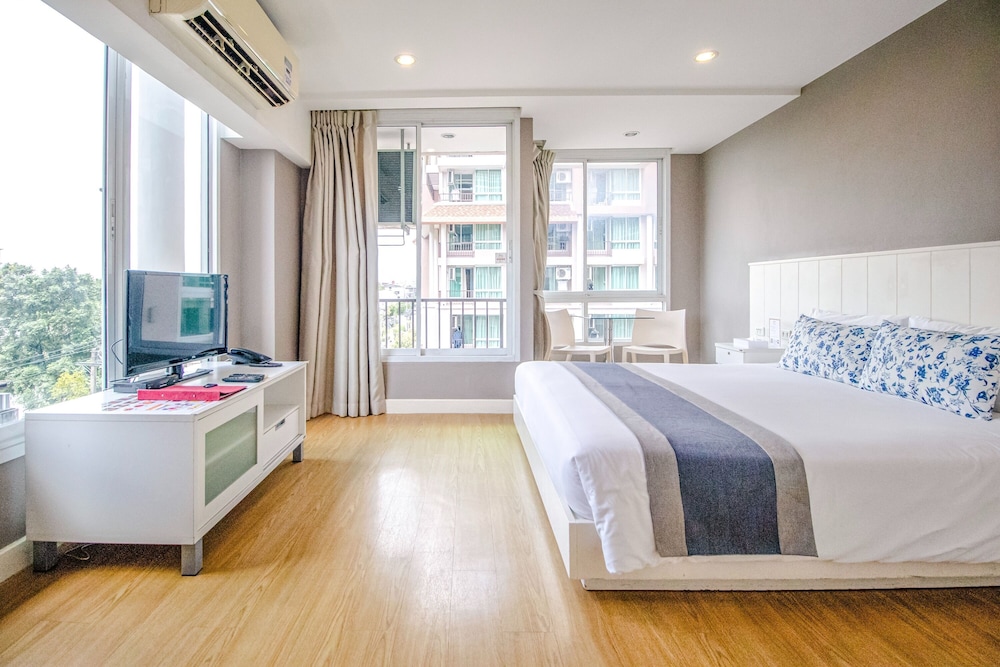 Cinnamon Hotel Bangkok 12/50