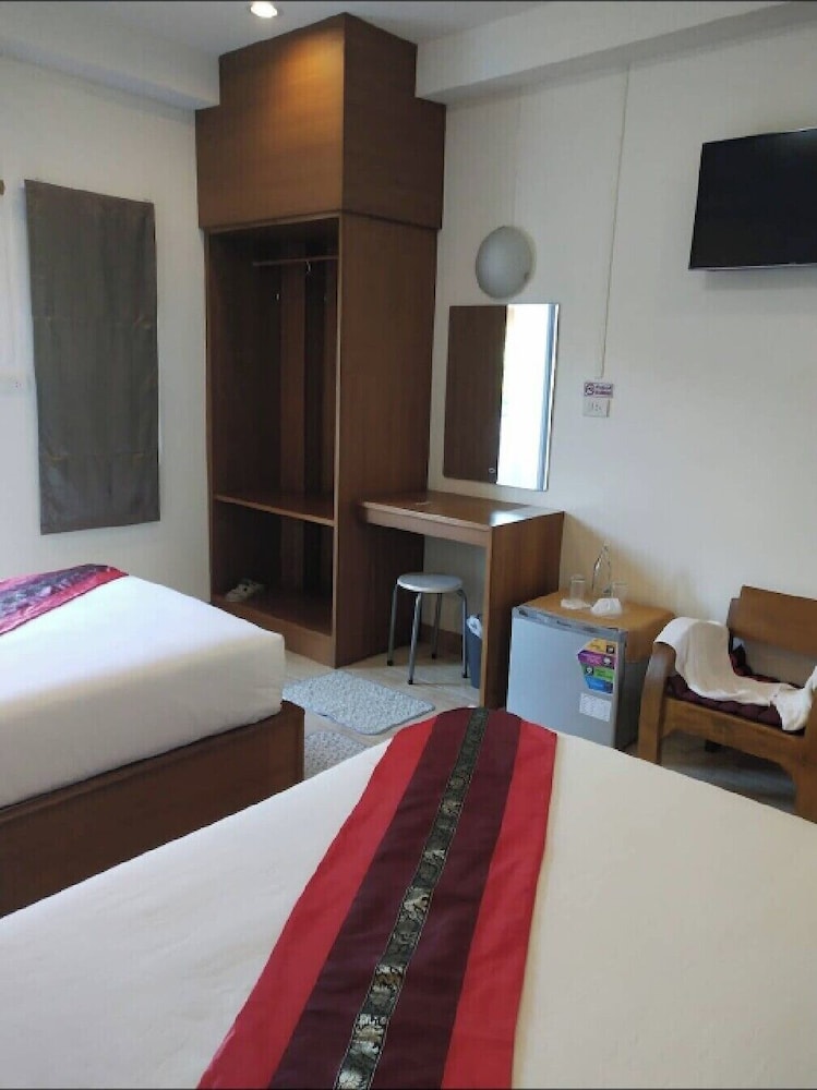 Maesot Siri Hotel 27/50