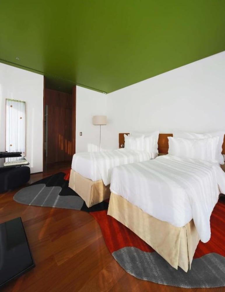 Unique Garden Hotel And Spa 15/49