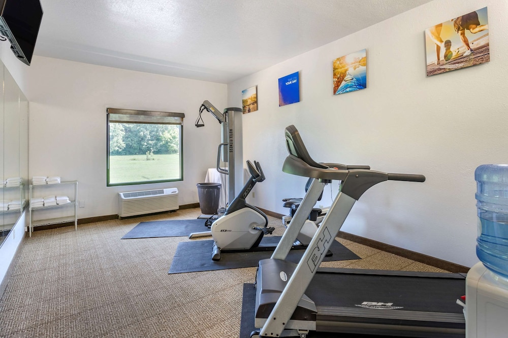 Comfort Inn Brownsville I-40 23/36