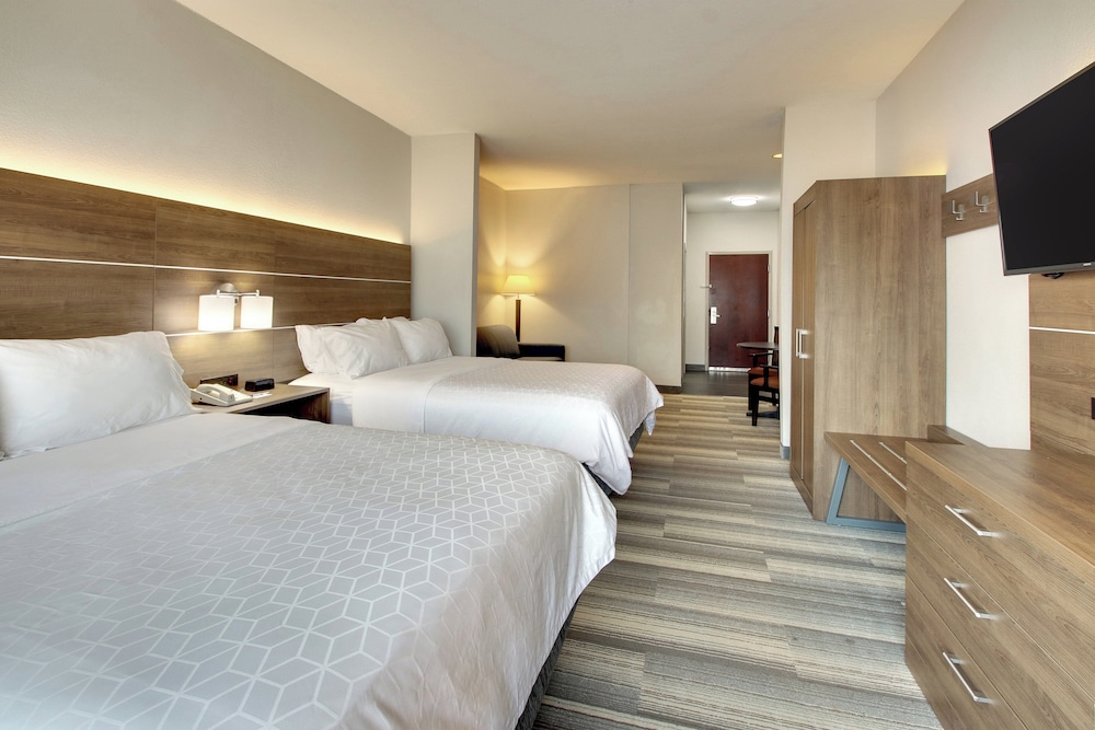 suite, 2 queen beds