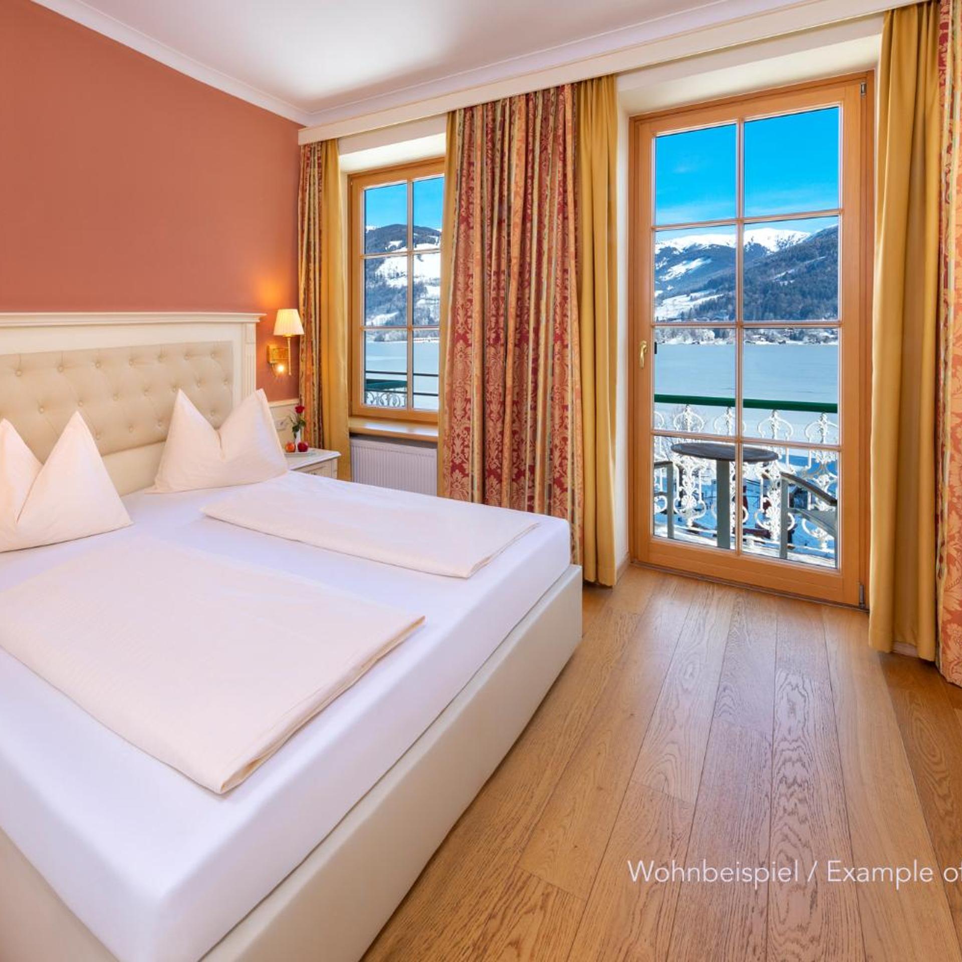 Comfort, Double Bed, Side Lake View, Balcony