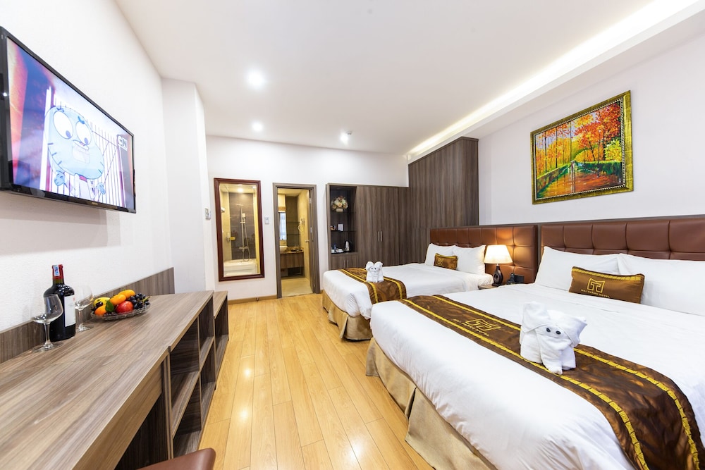 Mai Thang Hotel 8/29