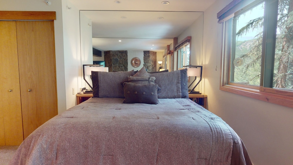 Laurelwood A Destination Residence 26/76
