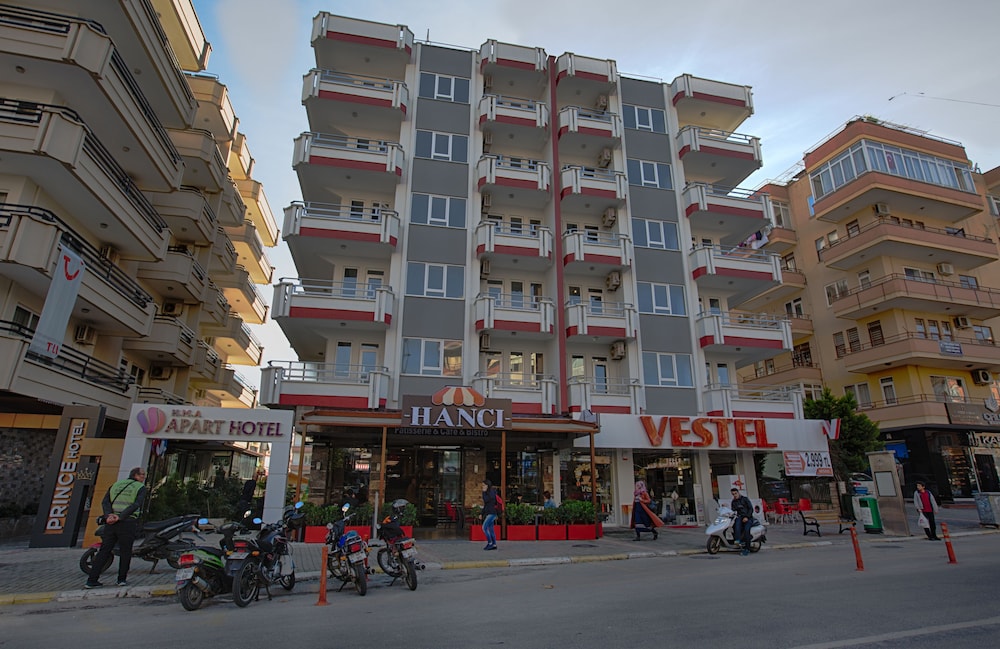 Hma Hotel Suites