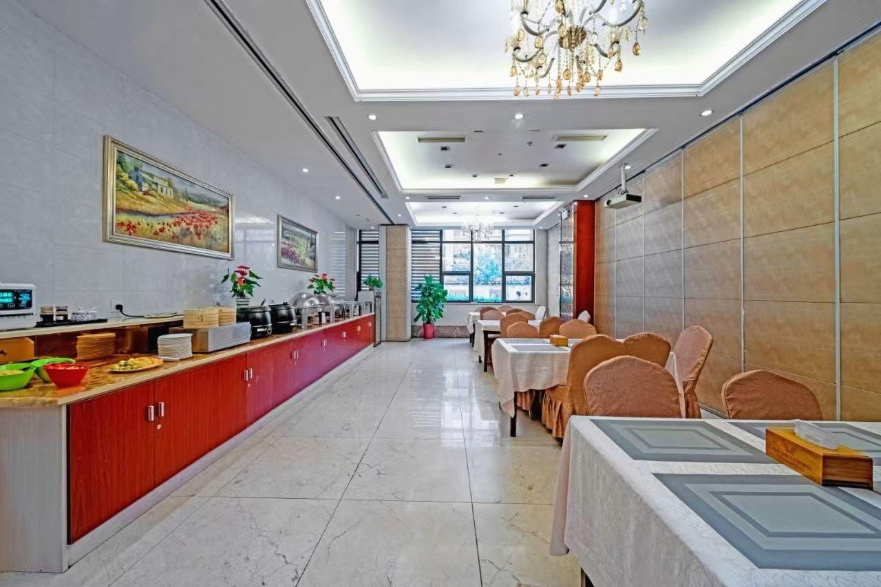 Vienna Hotel (Jiangyin Qishan Road) 11/28