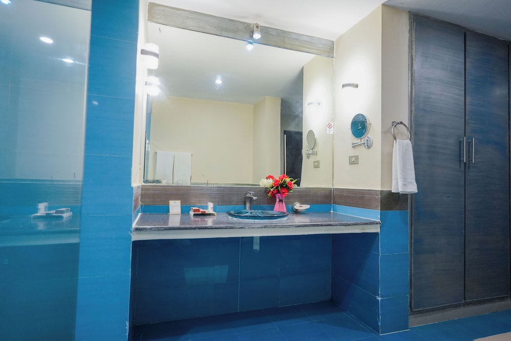 Hotel One Bahawalpur 48/49