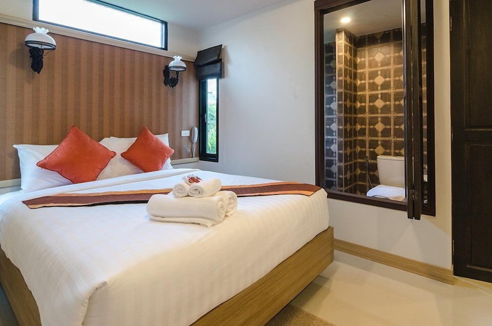 STANDARD, SINGLE, QUEEN BED