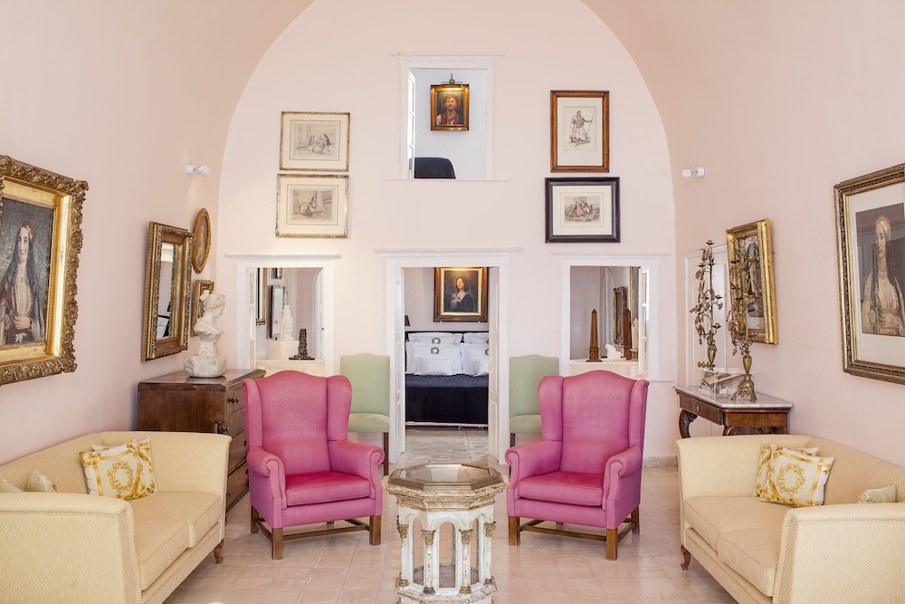 The Tsitouras Collection Hotel 24/50