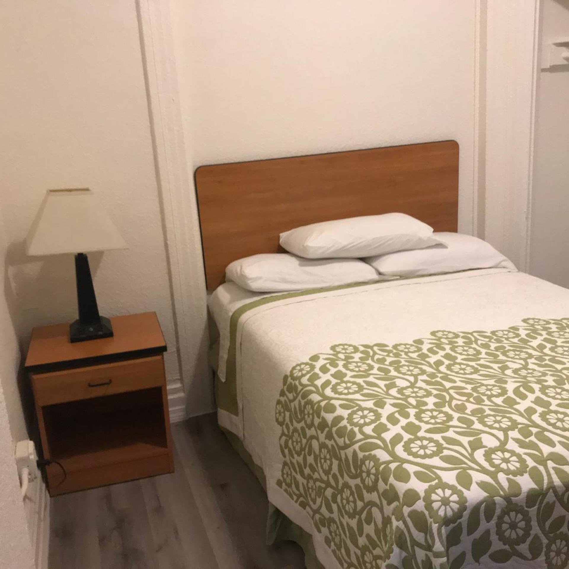 Boston Hotel 6/25