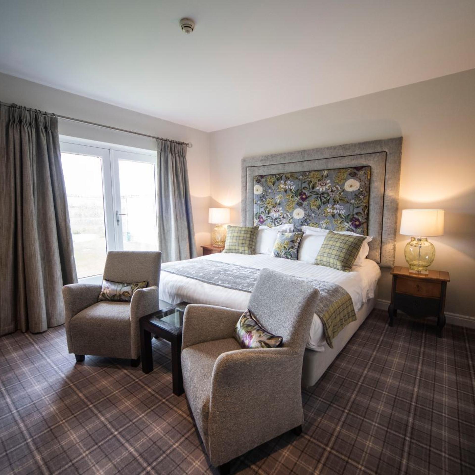 Feature, Double Bed, French Balcony