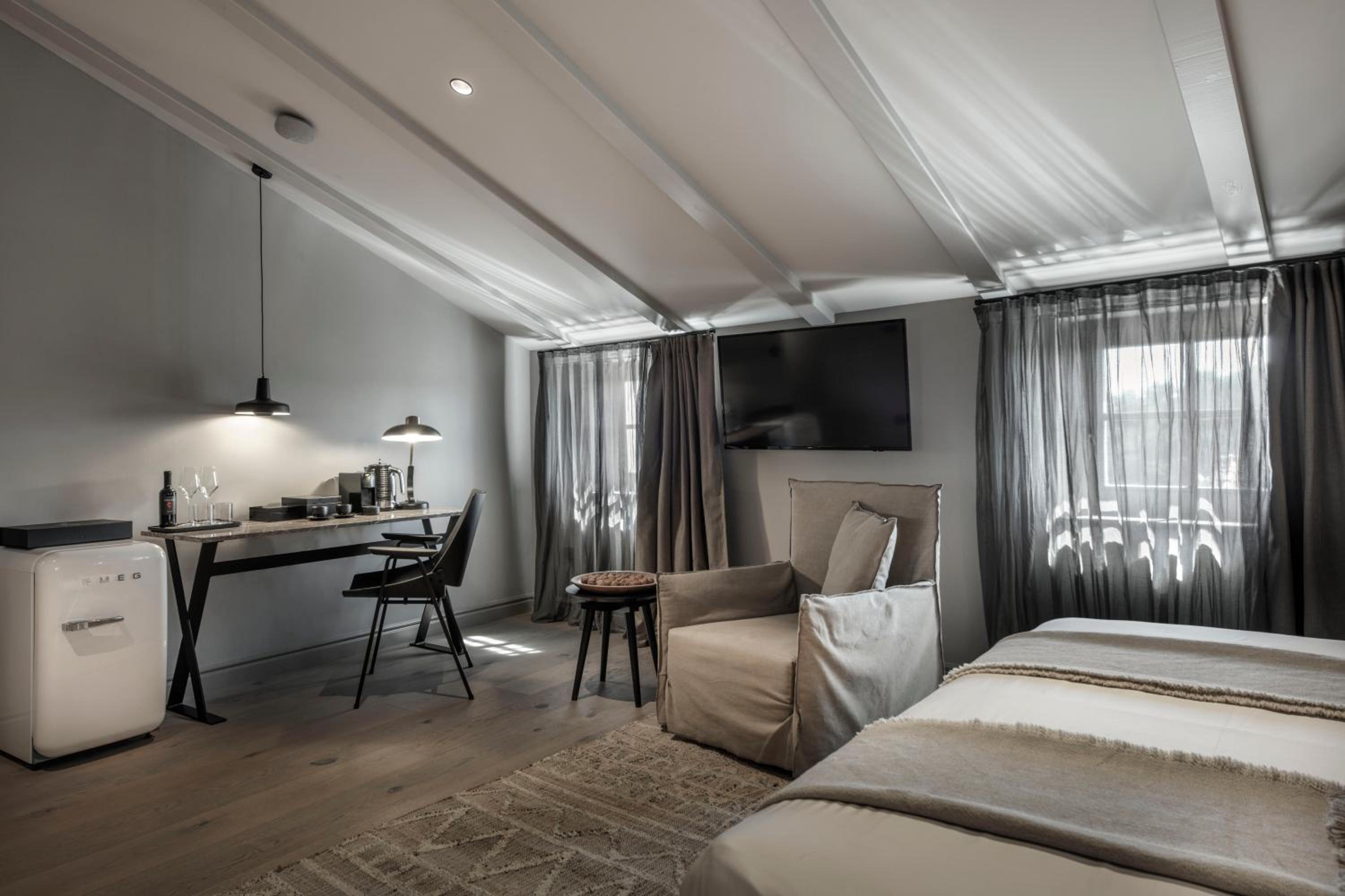 غرفة سوبيريور بسرير مزدوج، San Canzian Hotel & Residences 2/2