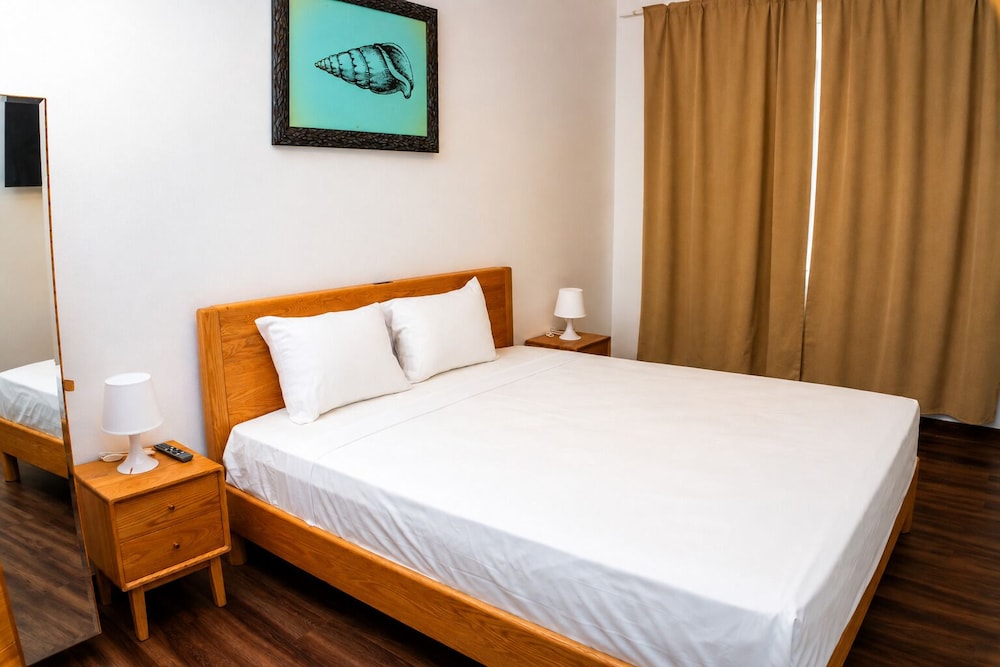 Ocean Village Deluxe Resort and Spa 12/71