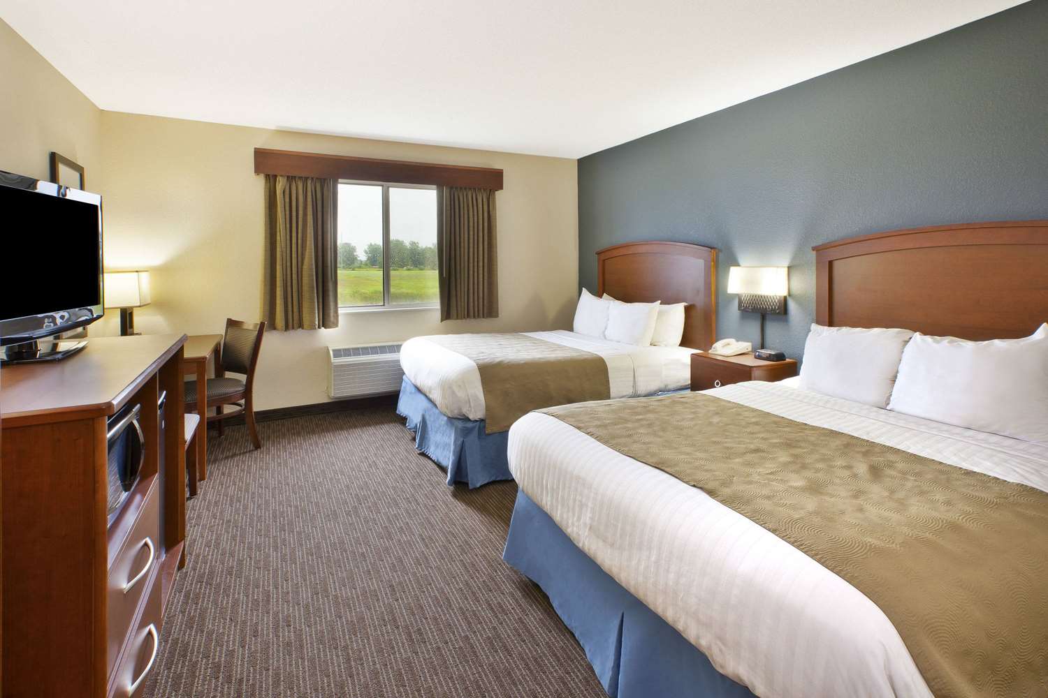 AmericInn by Wyndham Bay City 8/40