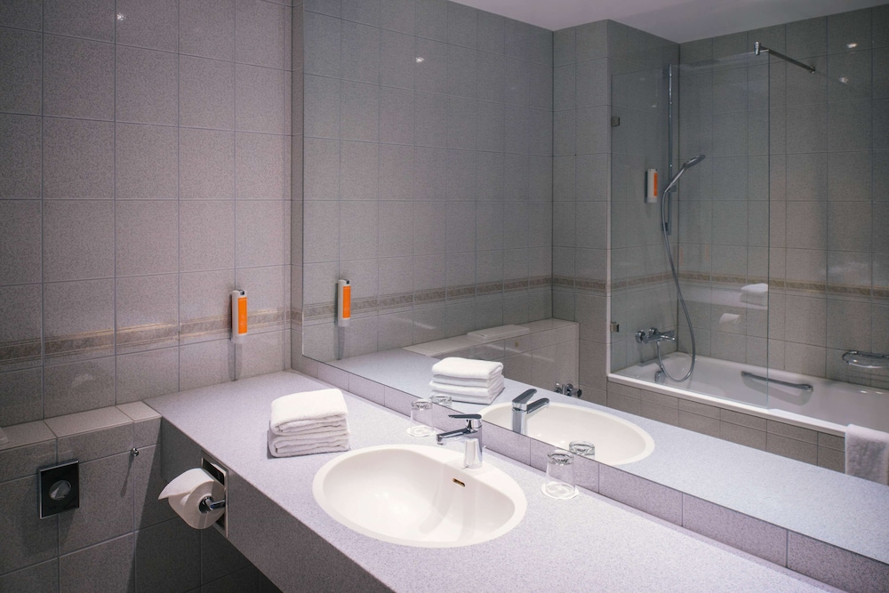 Vienna House Easy by Wyndham Castrop-Rauxel 50/50