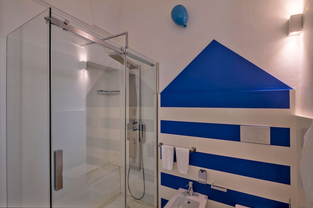 Dimora Storica Muratore Luxury Rooms 22/47