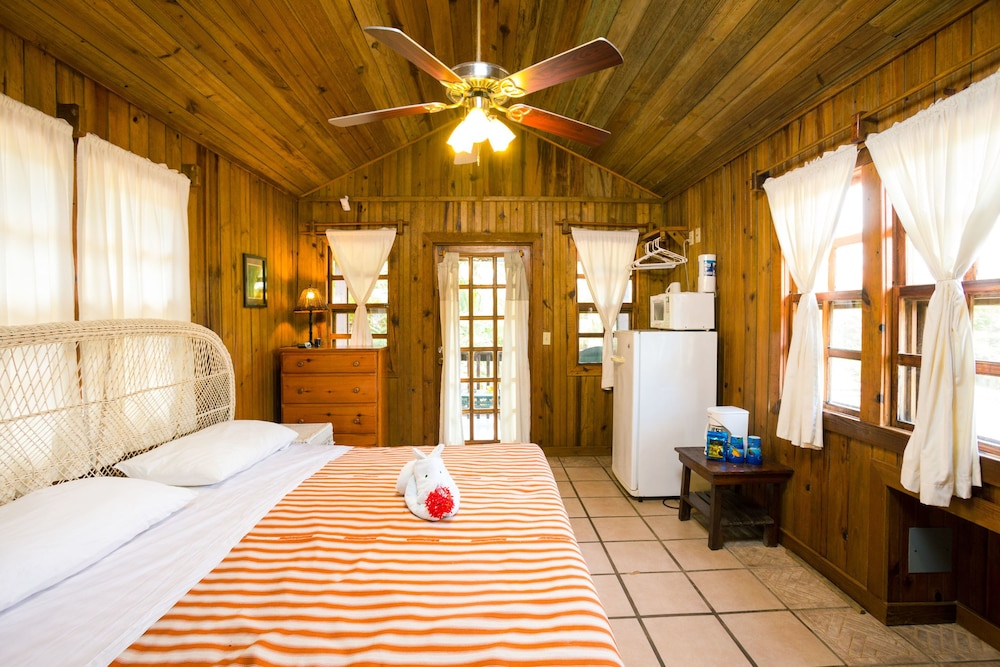 Bananarama Dive and Beach Resort 21/47
