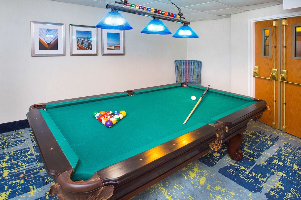 Hampton Inn Suites Annapolis 23/39