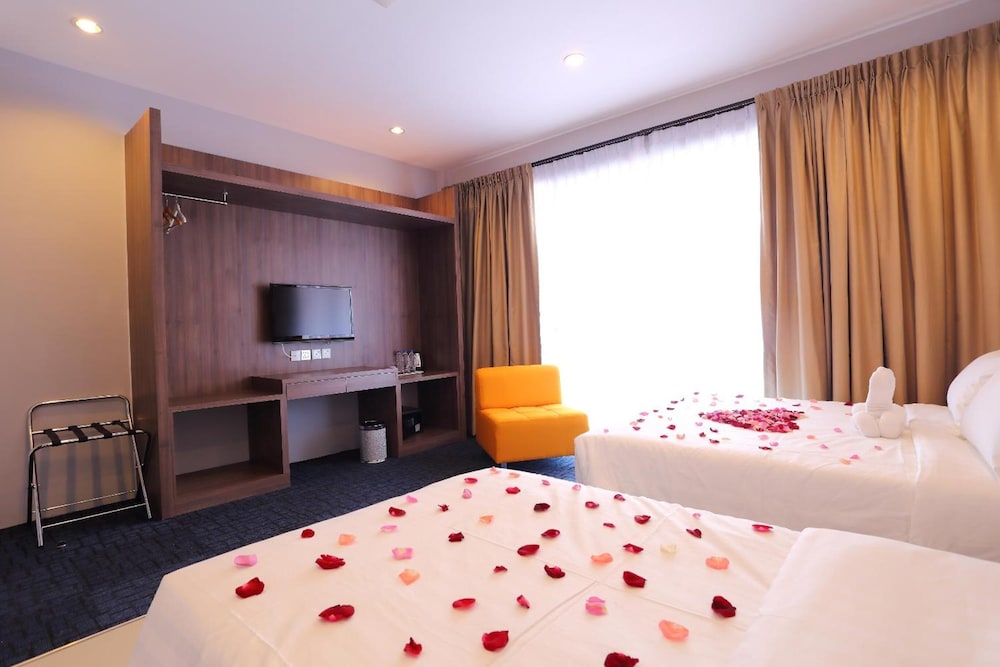 S Boutique Hotel 18/48