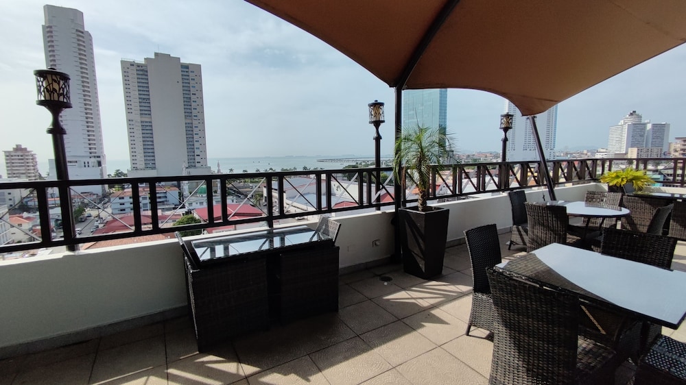 Bahia Suites 37/50