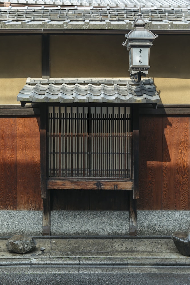 Toshiharu Ryokan 5/50