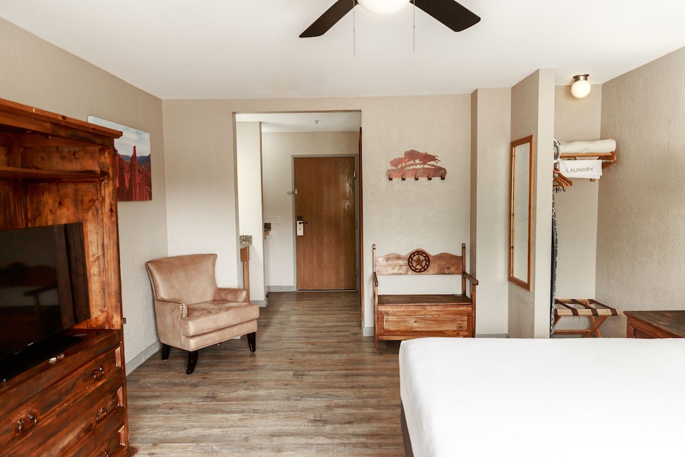 Aarchway Inn 10/45