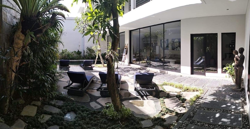 Villa Lamunan 14/23