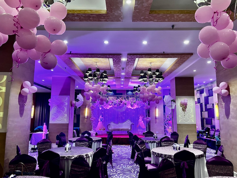 Hotel Palacio 43/50