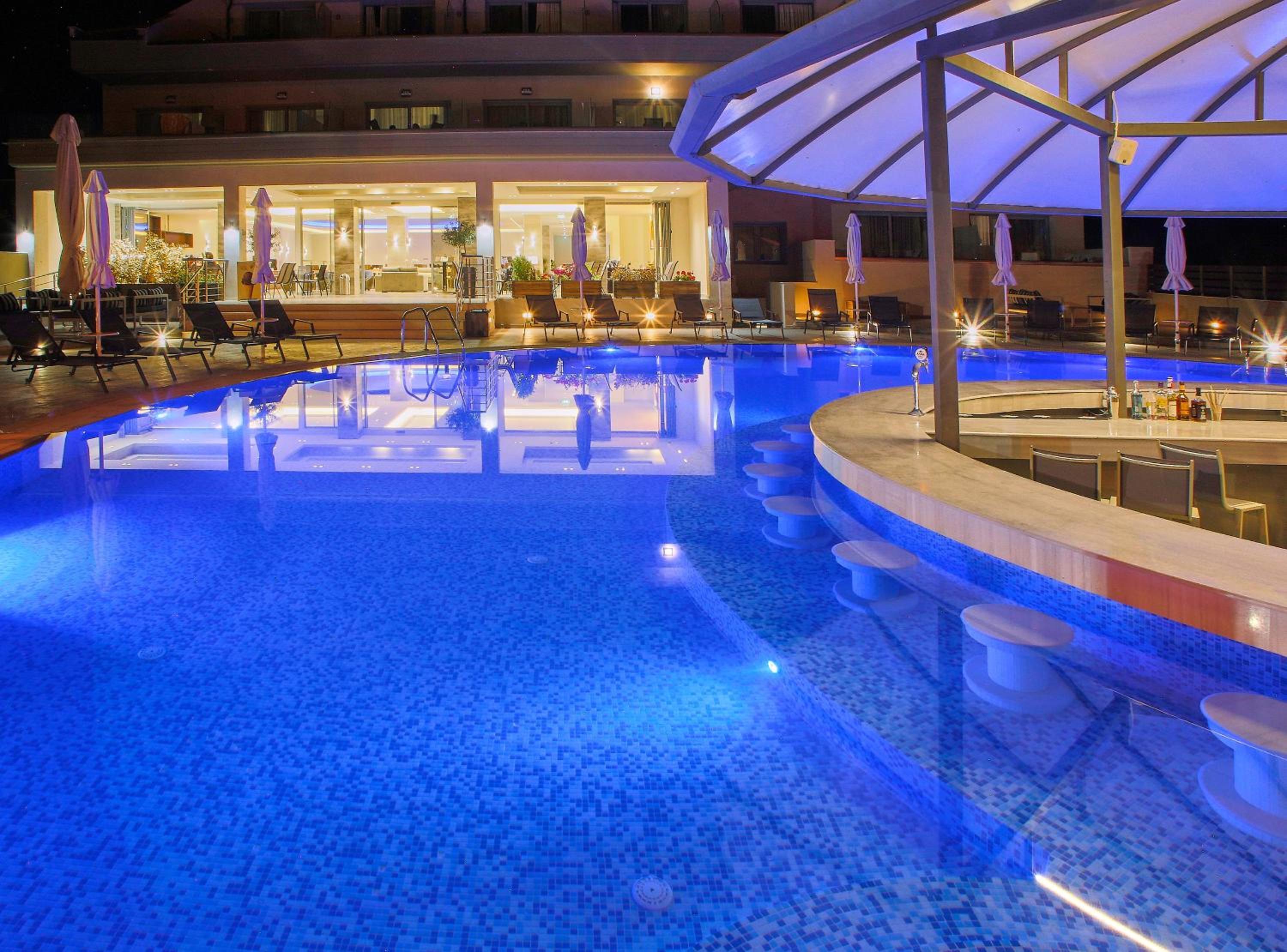 The Dome Luxury Hotel 42/60